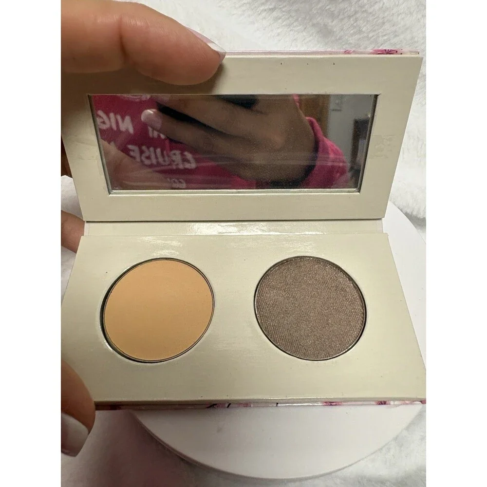 Mally Beauty Frosted Taupe Eye Shadow Duo Palette Base & Shadow 2.2g